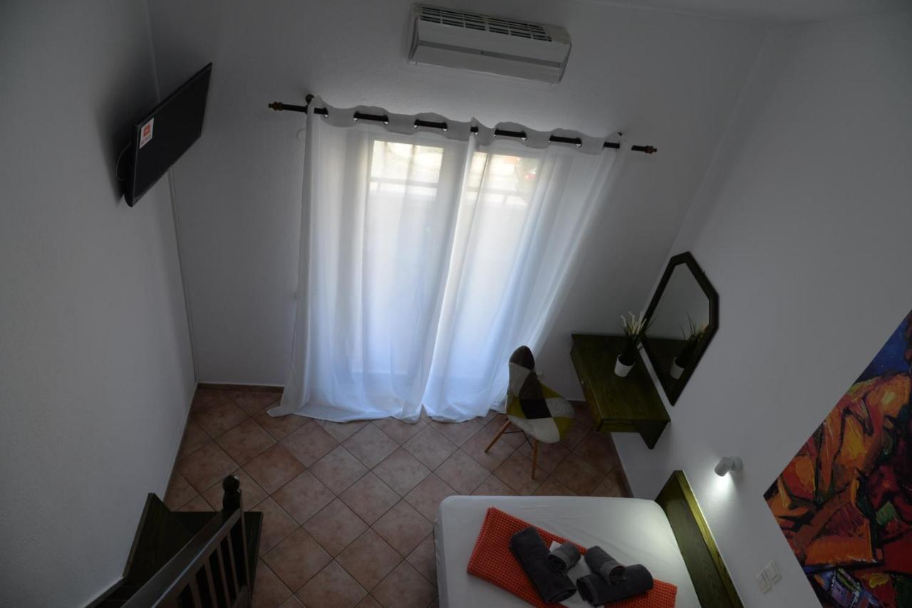 Villa Cariatis Nea Kallikrateia Bagian luar foto