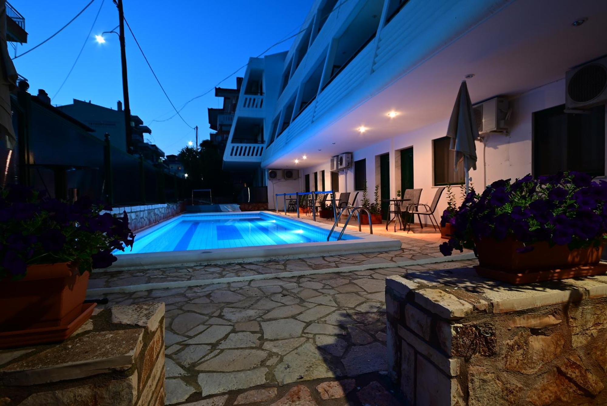 Villa Cariatis Nea Kallikrateia Bagian luar foto